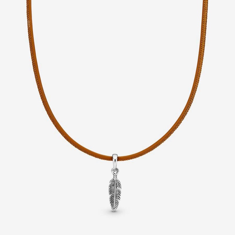 Collier avec Pendentif Pandora Golden Tan Cuir Feather Choker Multicolore | PBD-57973055